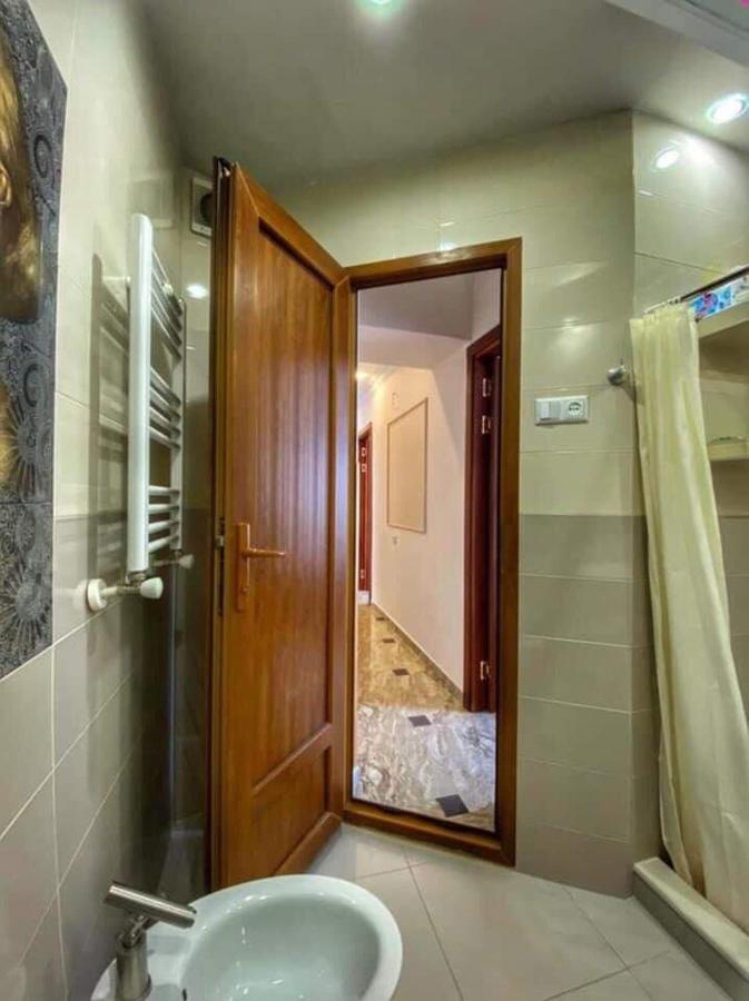 Apartment Dolphin Батумі Екстер'єр фото